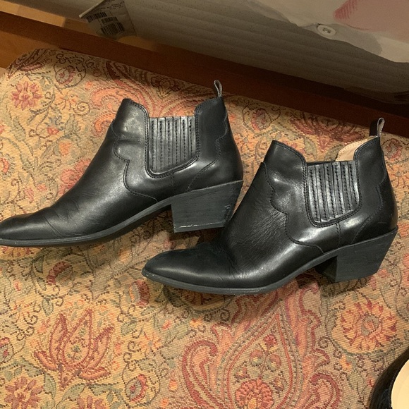 Bass leather ankle boots in black - Picture 2 of 7